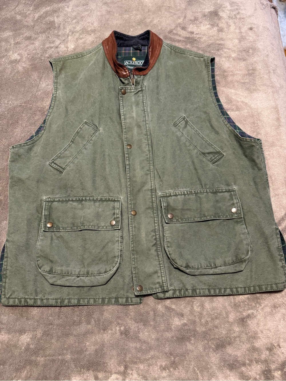 ✨ Jackeroos Utility Vest Sz L